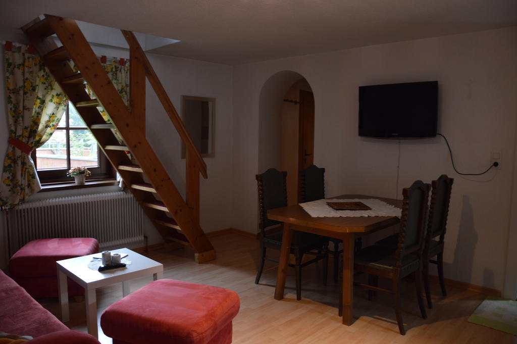 Ferienwohnung Alte Schmiede Bad Gastein Zimmer foto