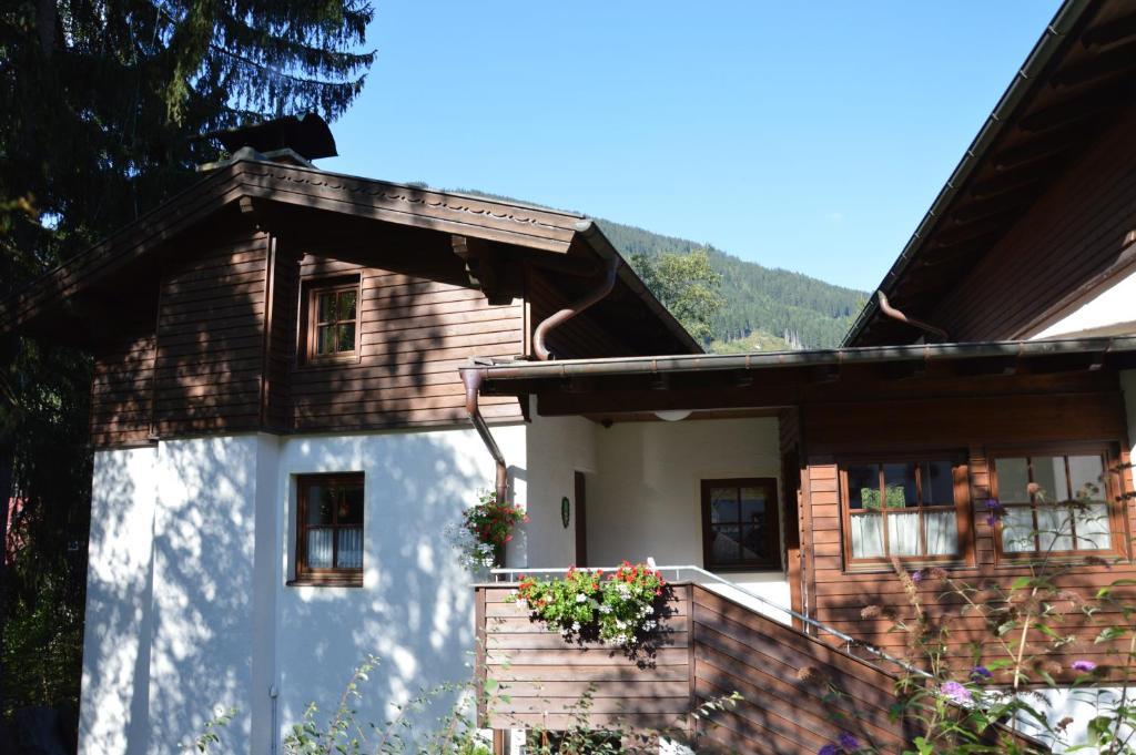 Ferienwohnung Alte Schmiede Bad Gastein Exterior foto